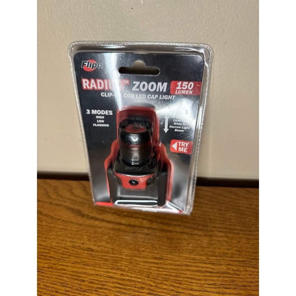 Flipo Radius Zoom Clip-On COB LED Cap Light new sealed